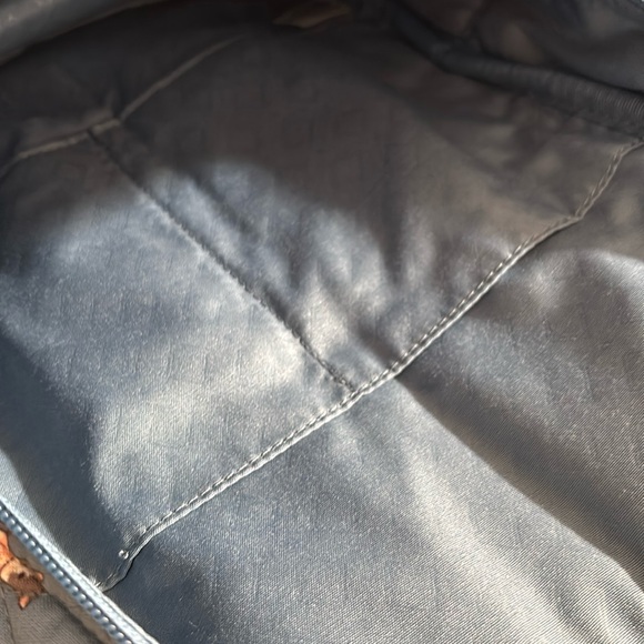 VB Small Essential Backpack - Cats Meow NWT - Picture 3 of 7